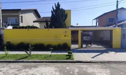 Casa com 3 quartos à Venda, Lessa - Pindamonhangaba