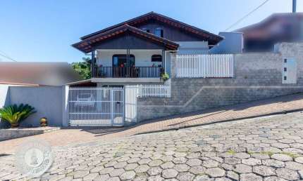 Casa com 3 quartos à venda no Fortaleza, Blumenau , 374 m2 por R$ 990.000