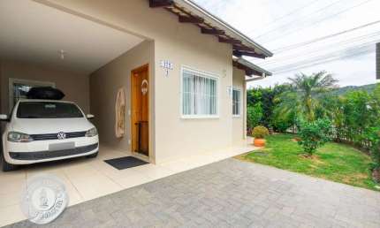 Casa com 2 quartos à venda na Bela Vista, Gaspar , 67 m2 por R$ 470.000