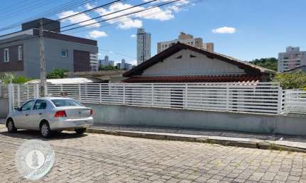Terreno à venda na Vila Nova, Blumenau , 300 m2 por R$ 550.000