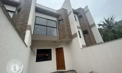 Casa com 2 quartos à venda em Água Verde, Blumenau  por R$ 550.000