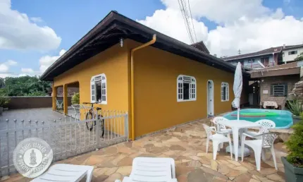 Casa com 3 quartos à venda no Itoupava Central, Blumenau , 271 m2 por R$ 750.000