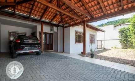 Casa com 3 quartos à venda no Passo Manso, Blumenau , 176 m2 por R$ 720.000