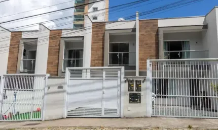 Casa com 2 quartos à venda na Escola Agrícola, Blumenau , 107 m2 por R$ 498.000