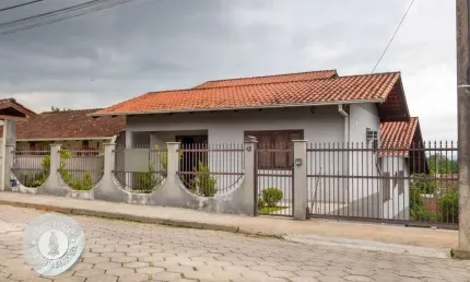 Casa com 3 quartos à venda no Fortaleza, Blumenau , 136 m2 por R$ 735.000