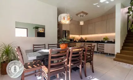 Casa com 5 quartos à venda no Centro, Blumenau , 252 m2 por R$ 899.000