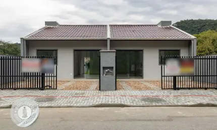 Casa com 2 quartos à venda no Velha Central, Blumenau , 65 m2 por R$ 399.000
