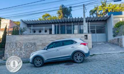 Casa com 3 quartos à venda no Itoupava Seca, Blumenau , 230 m2 por R$ 1.199.000