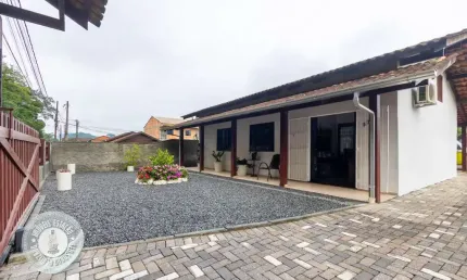 Casa com 3 quartos à venda no Itoupava Central, Blumenau , 115 m2 por R$ 550.000