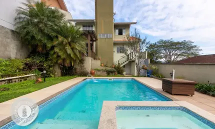 Casa com 3 quartos à venda na Escola Agrícola, Blumenau , 290 m2 por R$ 1.400.000