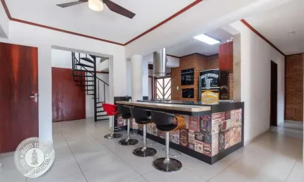 Casa com 4 quartos à venda no Velha Central, Blumenau , 250 m2 por R$ 650.000