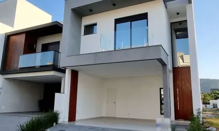 Casa com 3 quartos à venda na Avenida Wilson Castelo Branco, 125, Deltaville, Biguaçu