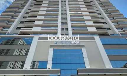 Apartamento de 3 Dormitorios | 1 Suíte | 2 Demi-suites