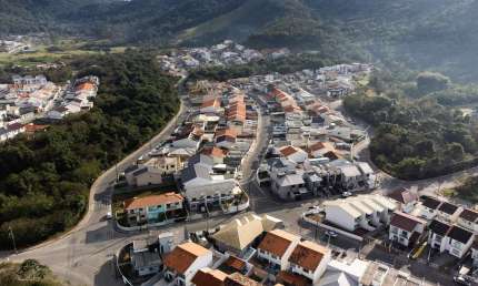 Terreno à venda na Rua Acelino Pereira, 1122, Potecas, São José