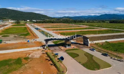 Terreno à venda na Avenida Beira Rio, 100, Deltaville, Biguaçu