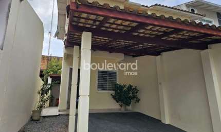 Casa com 2 quartos à venda na Rua Silvio João Correa, 158, San Marino, São José