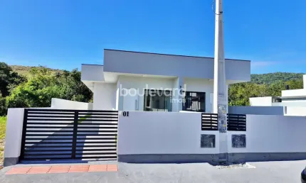 Casa com 3 quartos à venda na Rua Maria Saturnina de Jesus, 127, Forquilhas, São José