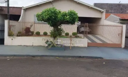 Casa com 3 quartos à venda na Rua Asa Norte, 497, Jardim Alvorada, Cambé