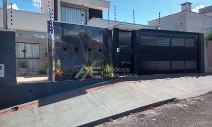 Casa com 3 quartos à venda na Rua da Lapa, 380, Jardim Morumbi, Cambé