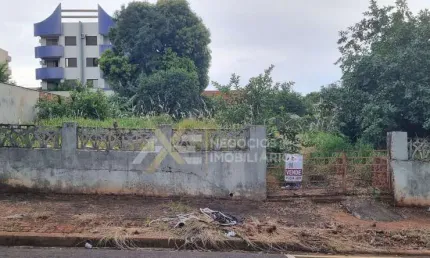 Terreno à venda na Rua Estados Unidos, 205, Centro, Cambé