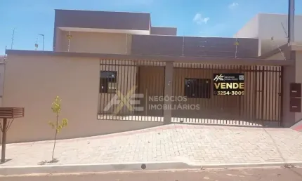 Casa com 3 quartos à venda na Rua Antônio Godoy Rodrigues, 253 B, Jardim Vô Zezinho, Cambé