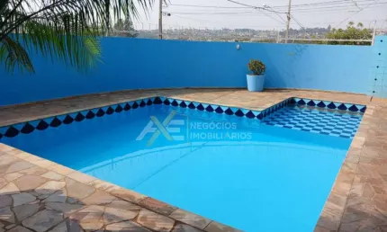 Oportunidade Casa a Venda Jd Parana com area de lazer e piscina