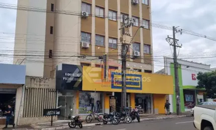 Sala comercial para alugar na Avenida Inglaterra, 1020, Centro, Cambé