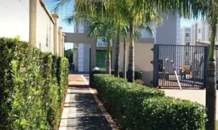 Apartamento com 2 quartos para alugar na Avenida Jockei Club, 448, Jardim Jockey Club, Londrina