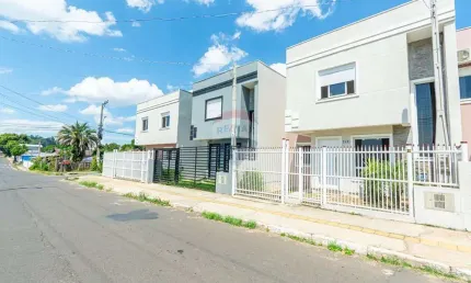 Sobrado no bairro São Vicente, Gravataí - Venda/Aluguel