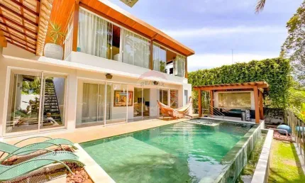 Casa em condomínio fechado com 5 quartos à venda na Barra do Jacuípe, Camaçari 