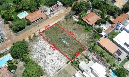 Terreno à venda na Barra do Jacuípe, Camaçari 