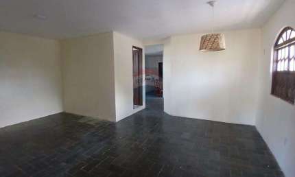 Casa com 3 quartos para alugar no Centro, Lauro de Freitas 