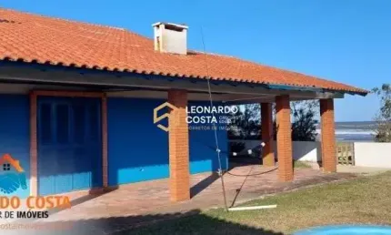 Casa beira mar com vista incrível para o mar em Nazaré