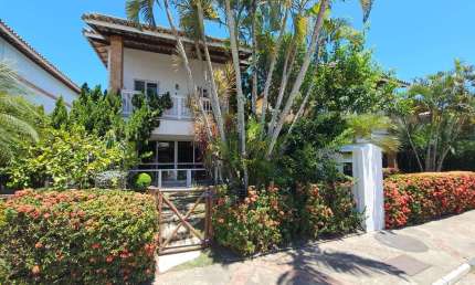 Casa em Condomínio para Venda em Salvador, Praia do Flamengo, 3 dormitórios, 2 suítes, 3 banheiros, 2 vagas