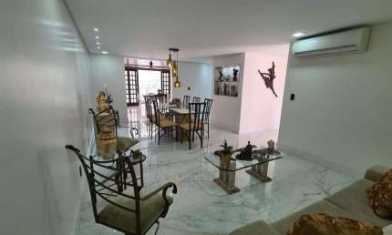 Casa para Venda em Salvador, Caminho das Árvores, 4 dormitórios, 2 suítes, 4 banheiros, 3 vagas