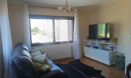 Compre na Catya Varela Imoveis:  Apartamento Duplex com 04 dormitórios sendo casal com closet e suíte