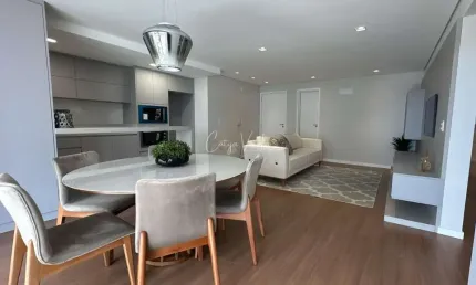 Apartamento com 3 quartos à venda na Rua João Echer, Madureira, Caxias do Sul