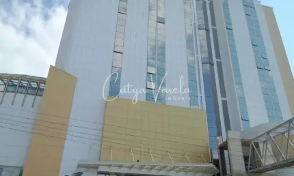 Flat à venda na Rua Carlos Cesa, Sanvitto, Caxias do Sul