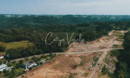 Apartamento à venda na Rua José Casara, São Caetano, Caxias do Sul por R$ 380.000
