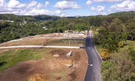 Apartamento à venda na Estrada Municipal Attílio Citton, Parada Cristal, Caxias do Sul