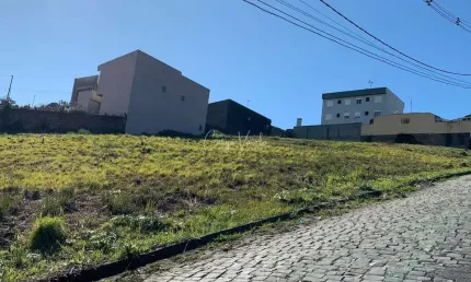 Terreno à venda na Rua Louvis Augusto Martins, Esplanada, Caxias do Sul por R$ 250.000
