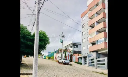 Terreno à venda na Rua Maria Bohn, Sagrada Família, Caxias do Sul