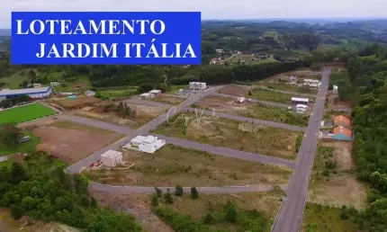 Apartamento à venda na Rua Amadeu Cotta, Belvedere, Farroupilha