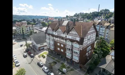 Apartamento com 4 quartos à venda na Rua Euzébio Balzaretti, Centro, Gramado
