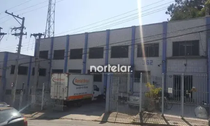 Barracão / Galpão / Depósito com 4 salas à venda na Rua Antônio Ribeiro de Morais, Vila Carbone, São Paulo