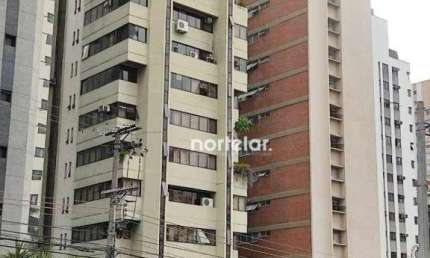 São 2 salas compostas em único conjunto que estão situados na rua Turiassú, 143 - edifício TRADE TOWER.