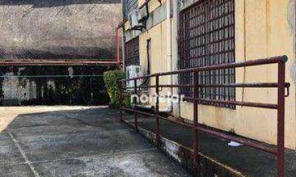 Galpão industrial Barueri 1300 metros, refeitório, área fabril, escritório e docas