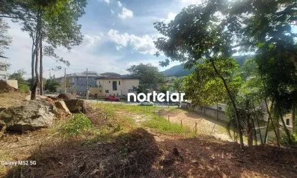 Terreno a venda 410m² condominio fechado portaria 24hs parque itaguaçu da cantareira