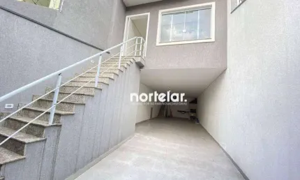 Sobrado à venda, 220 m² por R$ 849.000,00 - Vila Pereira Barreto - São Paulo/SP
