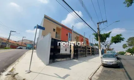 sobrado novo a venda 2 dormitorio sendo 2 suites 1 vaga de garagem na vila Califórnia por apena 429.000